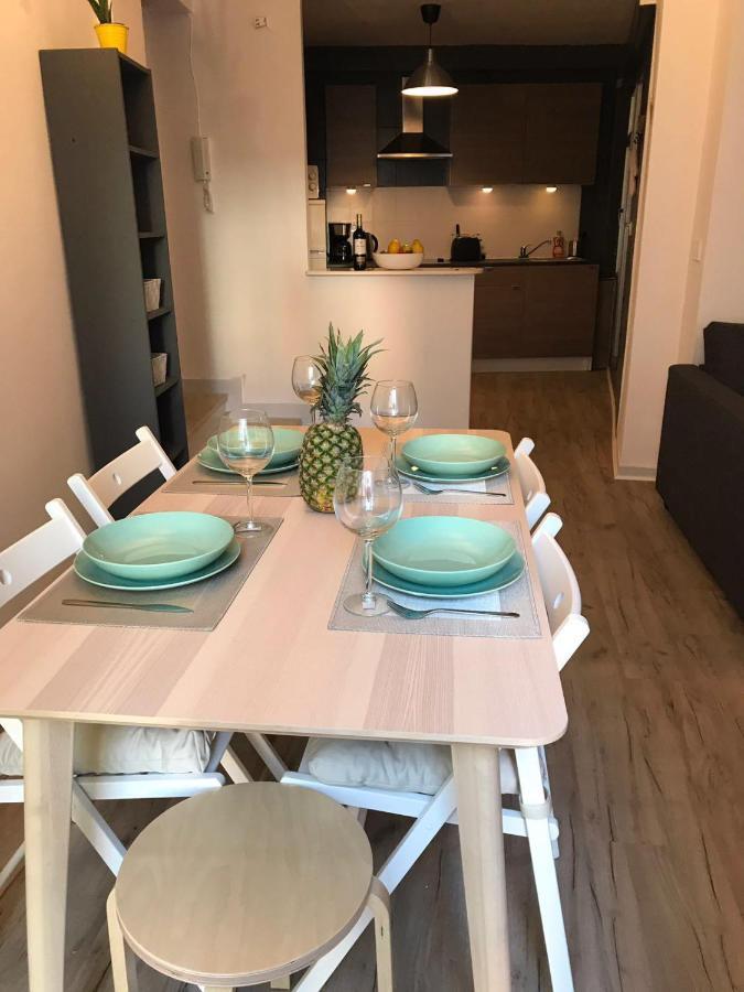 Cactus 2 Bedroom Apartment On Calle San Miguel Minutes From The Beach By Namaste Elite Torremolinos Exteriör bild